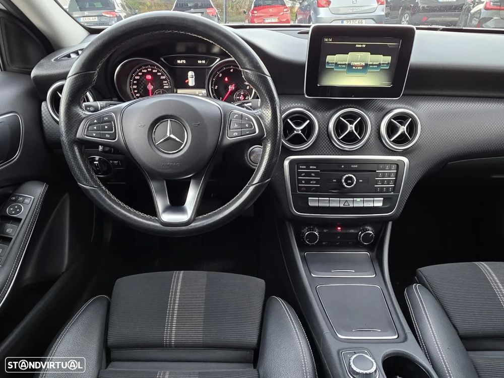 Mercedes-Benz A 200 d Urban Aut. - 25
