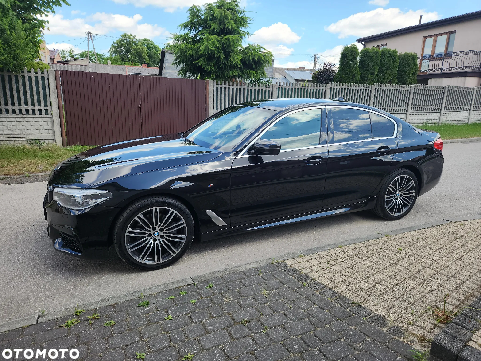 BMW Seria 5 520d xDrive M Sport sport - 2