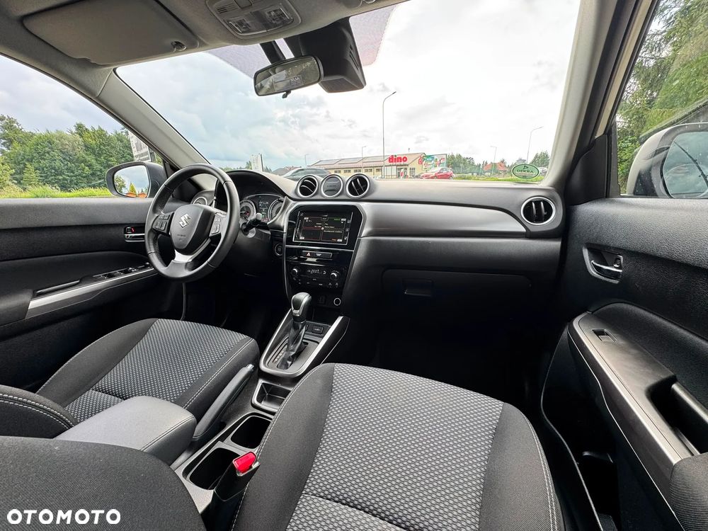 Suzuki Vitara 1.5 Dualjet Hybrid AGS Comfort - 23