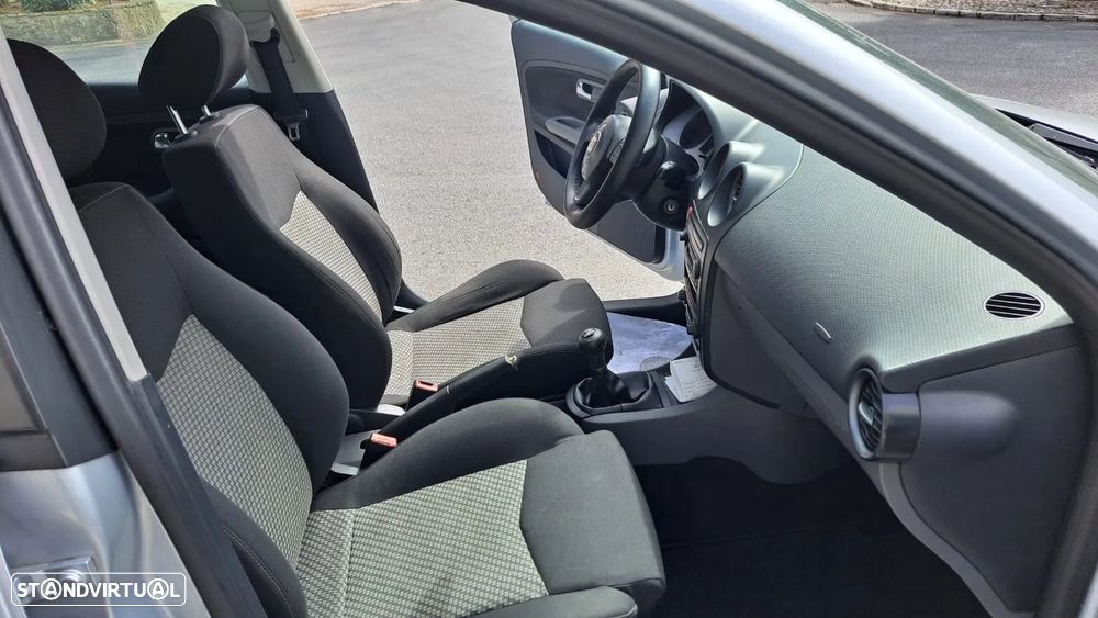 SEAT Ibiza 1.2 12V Stylance - 32