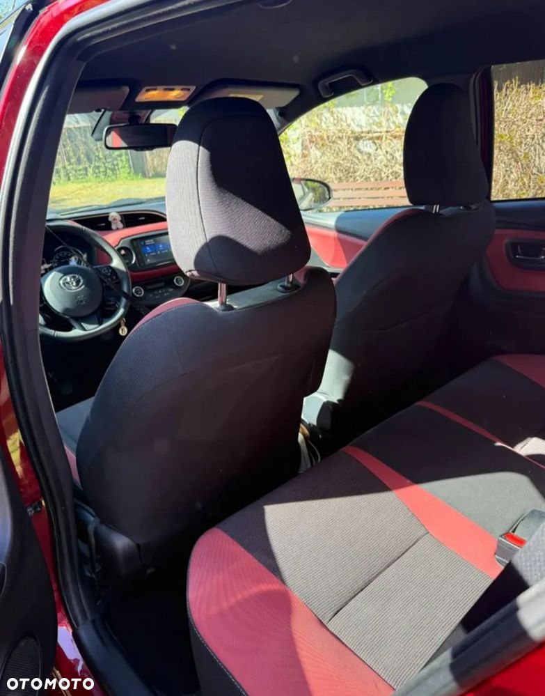 Toyota Yaris 1.5 Selection - 8