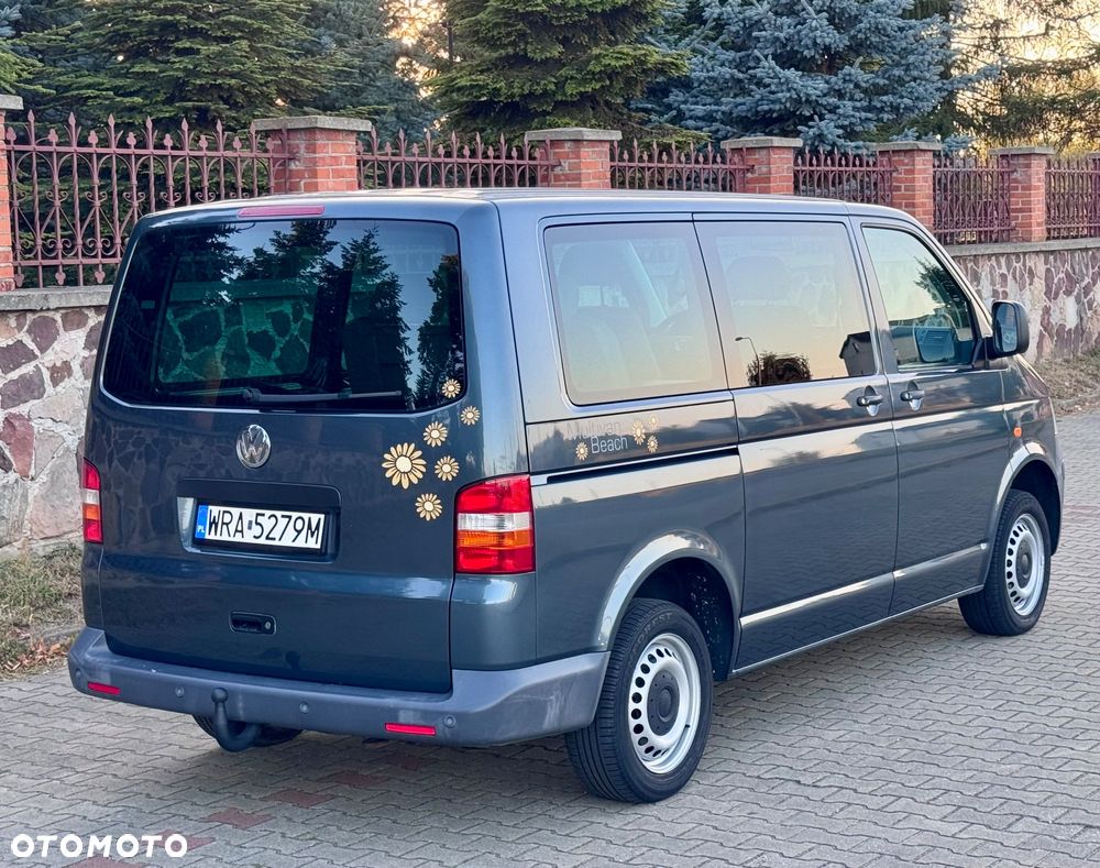 Volkswagen Multivan - 7