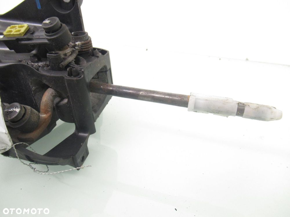 LEWAREK PEUGEOT PARTNER II 1.6 HDi 96833489B 3833489D - 3