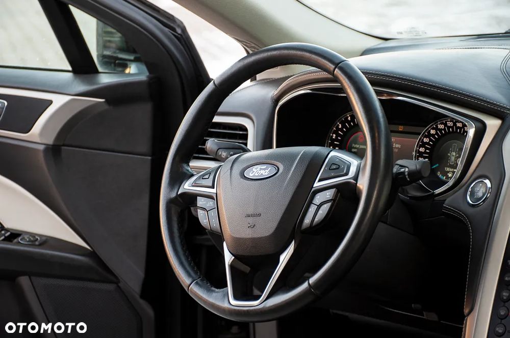 Ford Mondeo 2.0 TDCi STart-Stopp PowerShift-Aut Vignale - 29