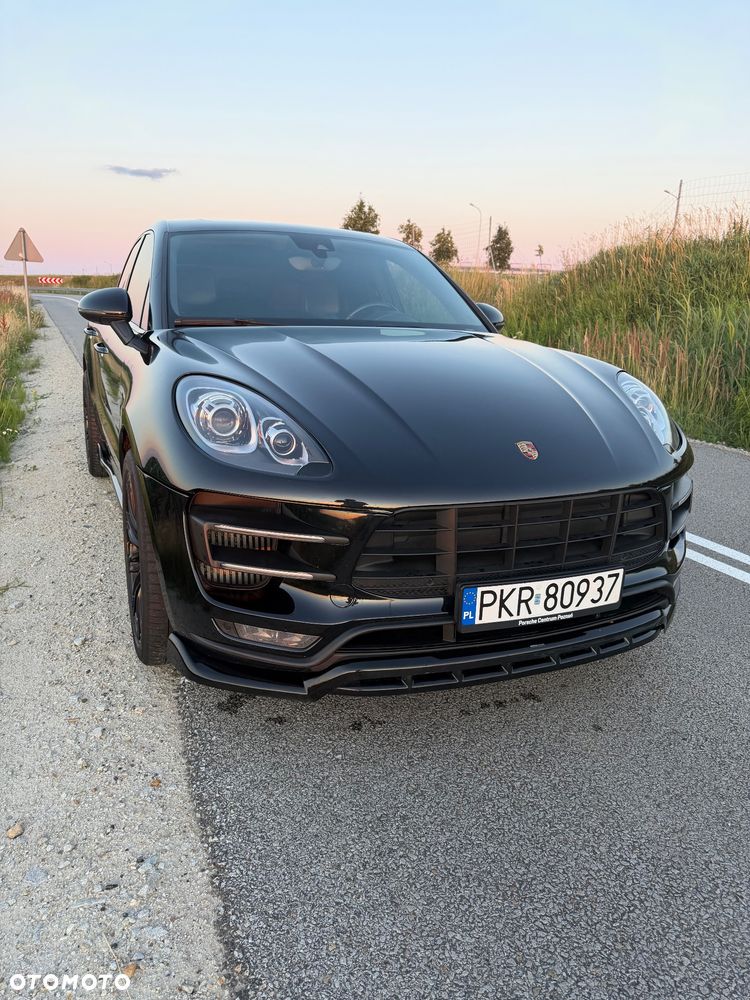 Porsche Macan Turbo - 7