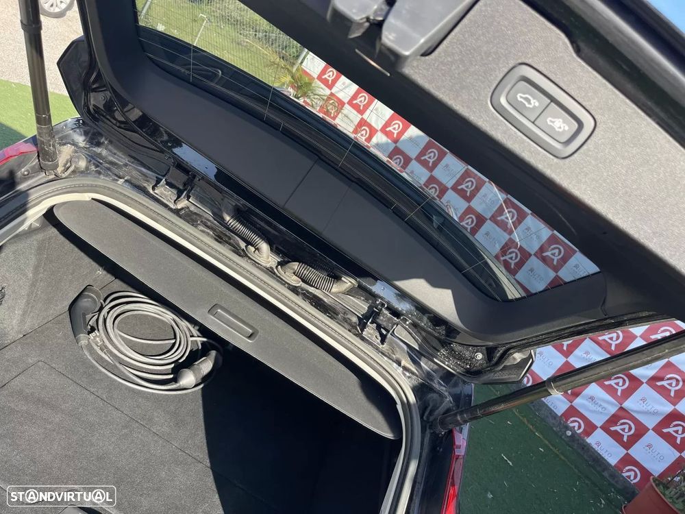 Volvo V60 2.0 T6 AWD TE Core - 27