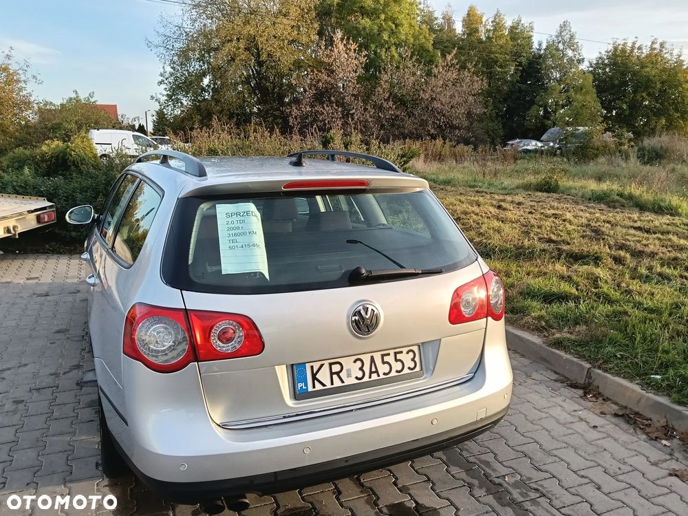 Volkswagen Passat - 5