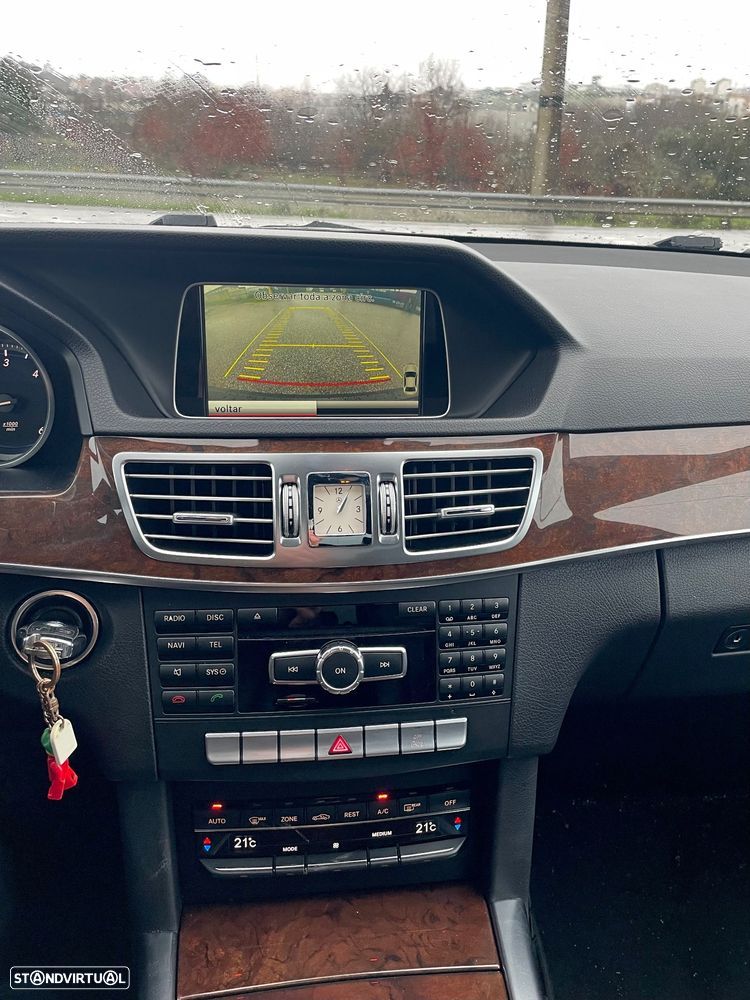 Mercedes-Benz E 300 BLUETEC Hybrid Avantgarde - 6