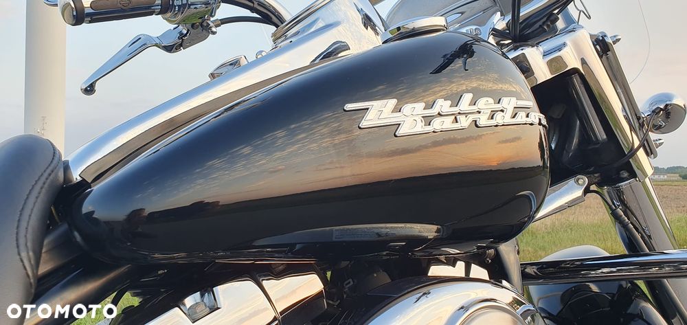 Harley-Davidson Touring Road King - 15