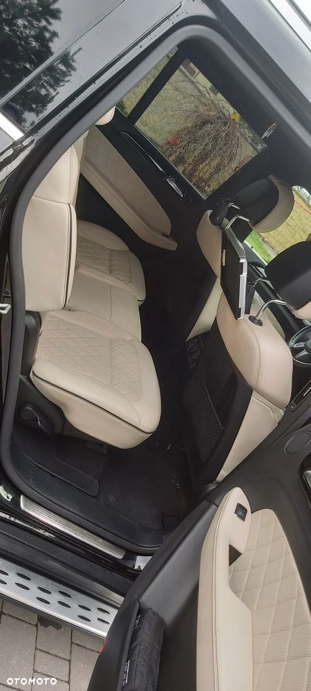 Mercedes-Benz GL - 10