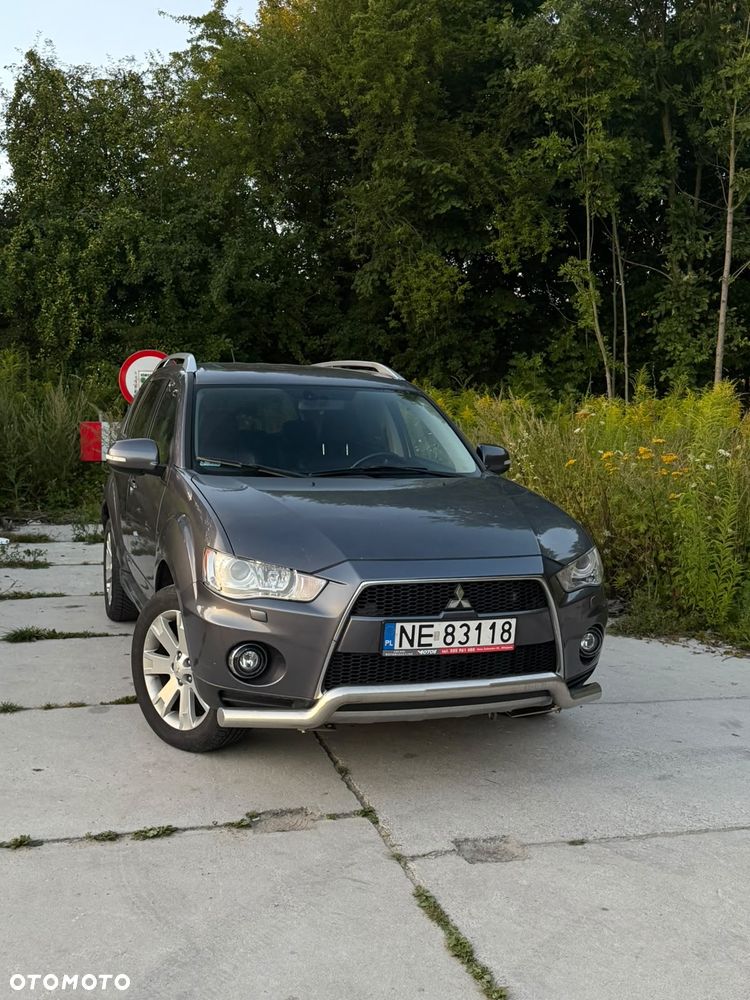 Mitsubishi Outlander 2.0 DID Instyle - 2