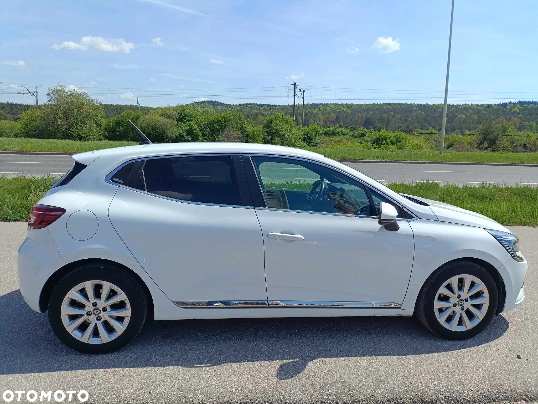 Renault Clio TCe 100 BUSINESS EDITION - 4