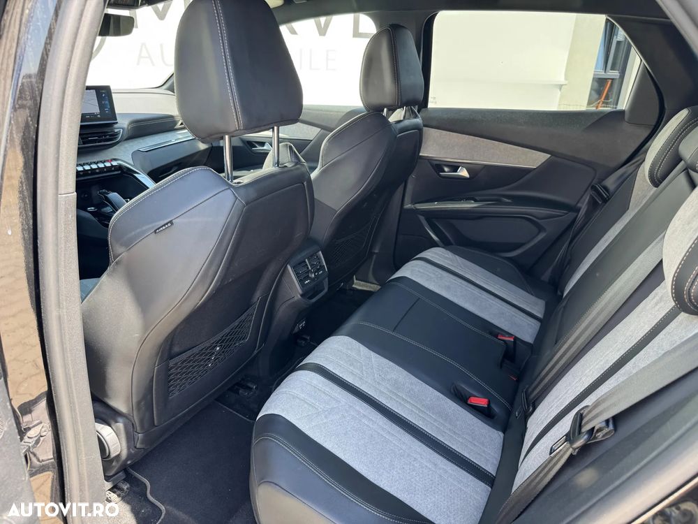 Peugeot 3008 PHEV 300 EAT8 4X4 GT - 10