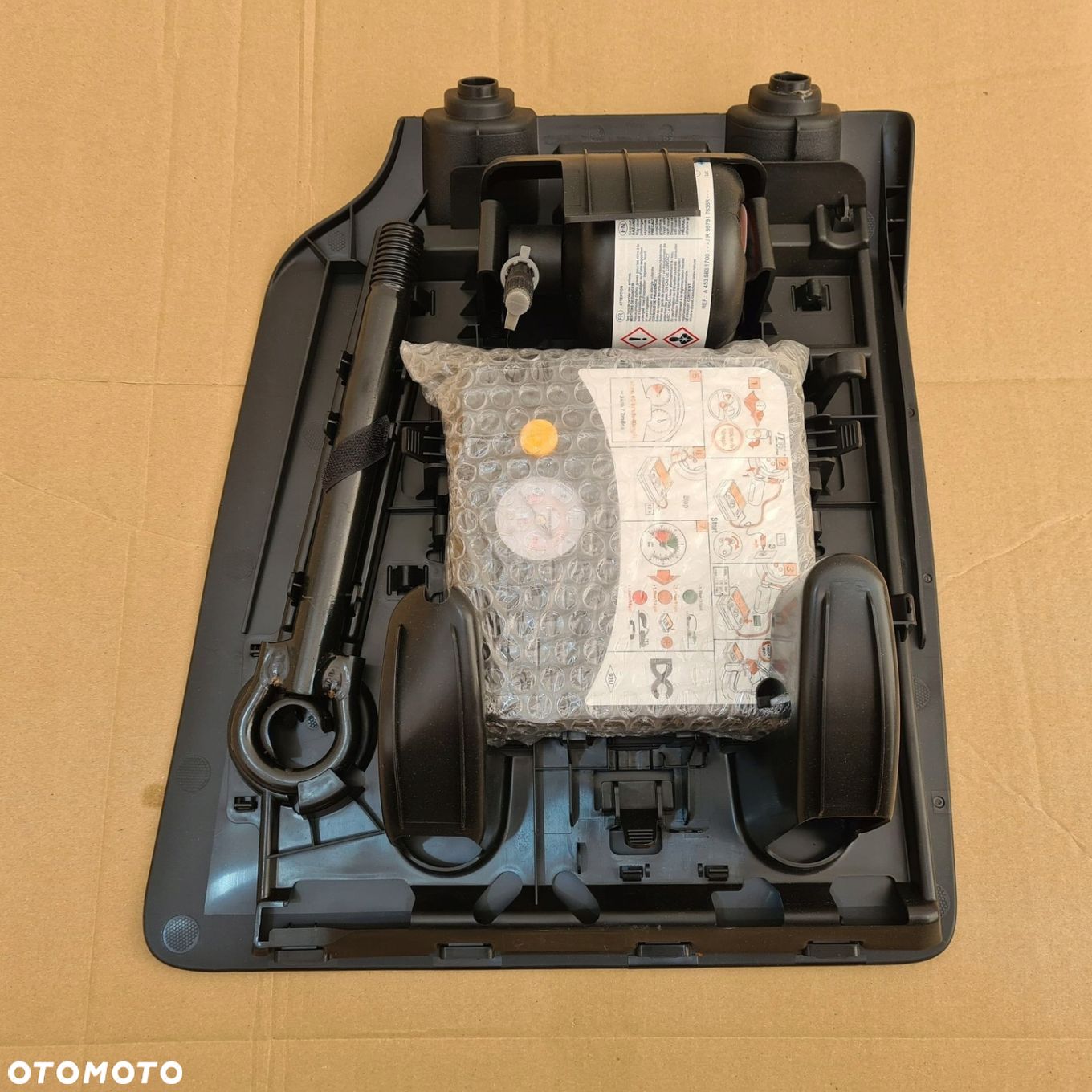 RENAULT TWINGO III ZESTAW NAPRAWCZY LEWAREK - 1