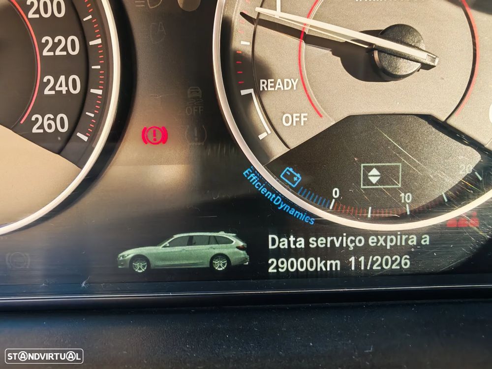 BMW 318 d Line Sport - 15
