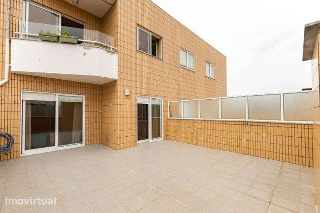 Apartamento T2 à venda em Vila Nova de Gaia - Grande imagem: 3/23