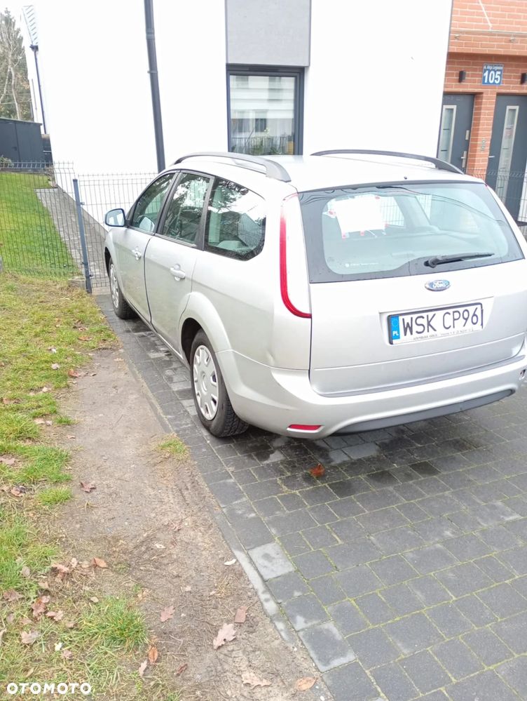 Ford Focus SW - 20