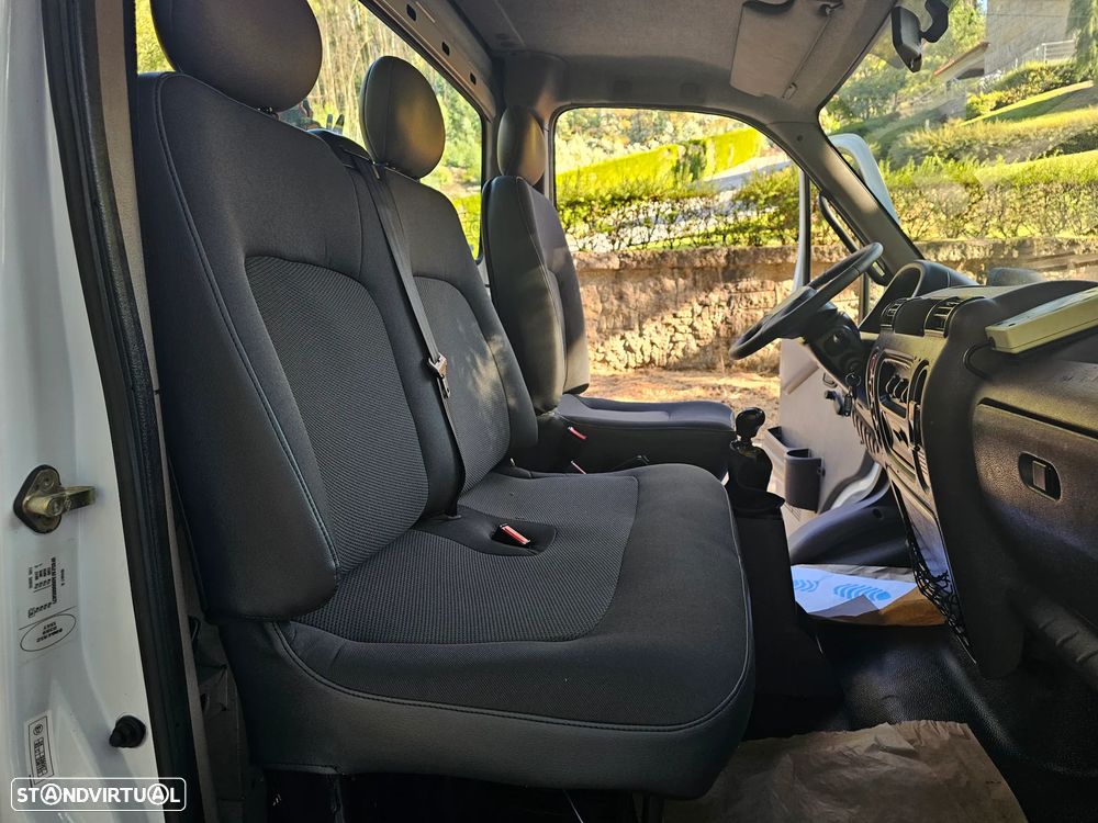 Renault Mascott 2.8 - 12