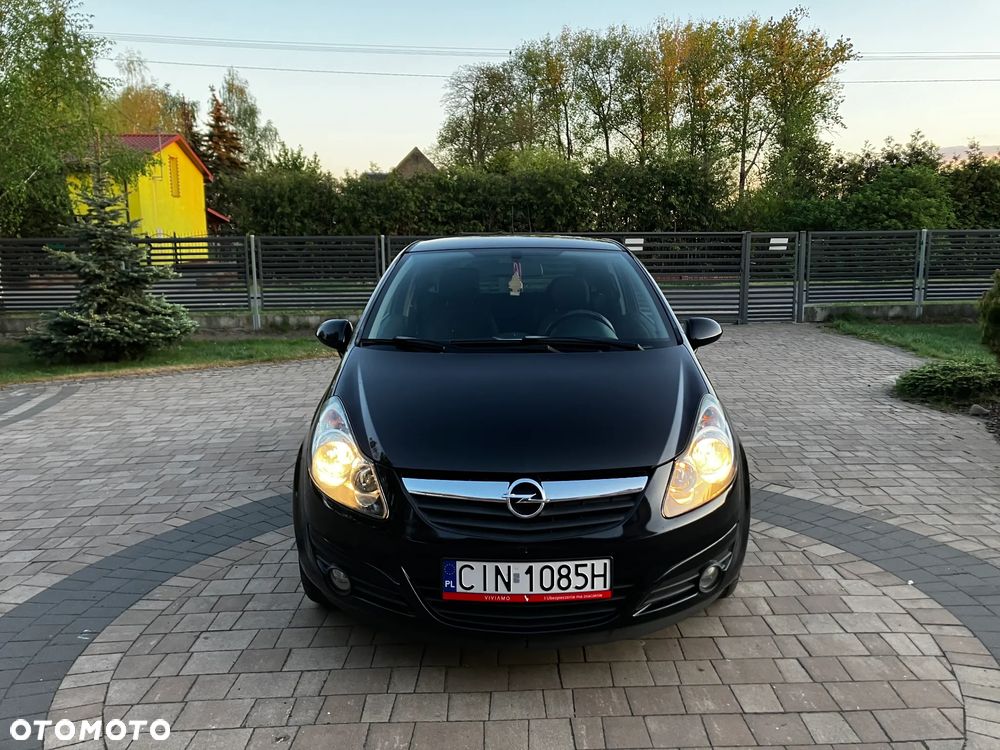 Opel Corsa 1.4 16V Sport - 2