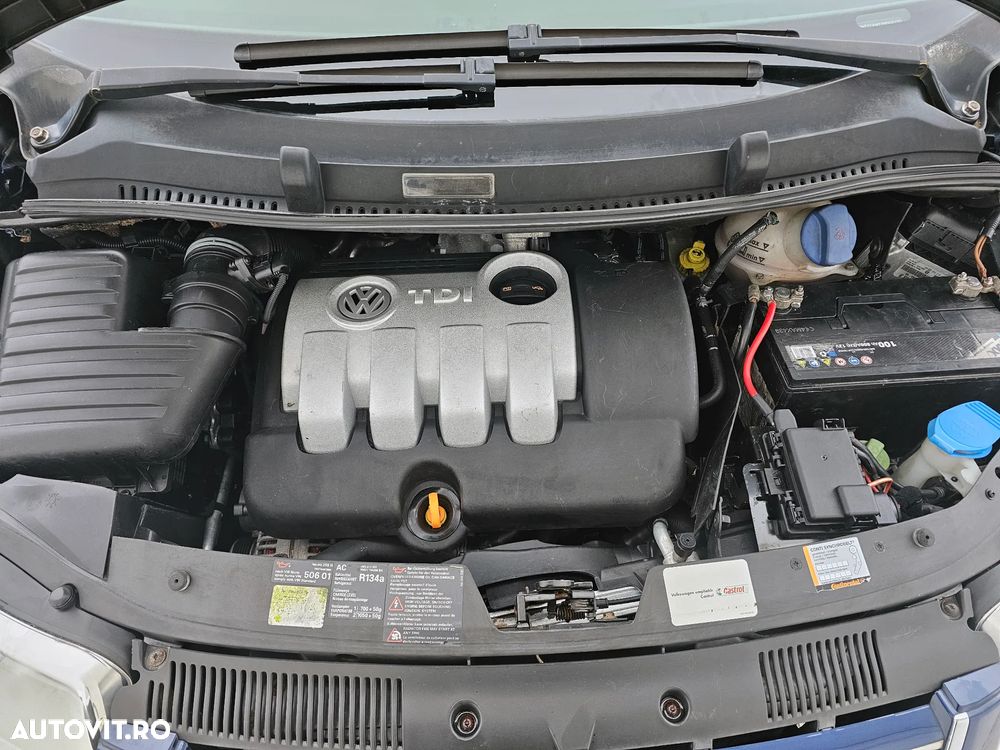 Volkswagen Sharan 2.0 TDI DPF Exclusive Edition - 20