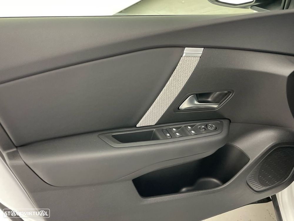 Citroën C4 1.2 PureTech Plus - 16