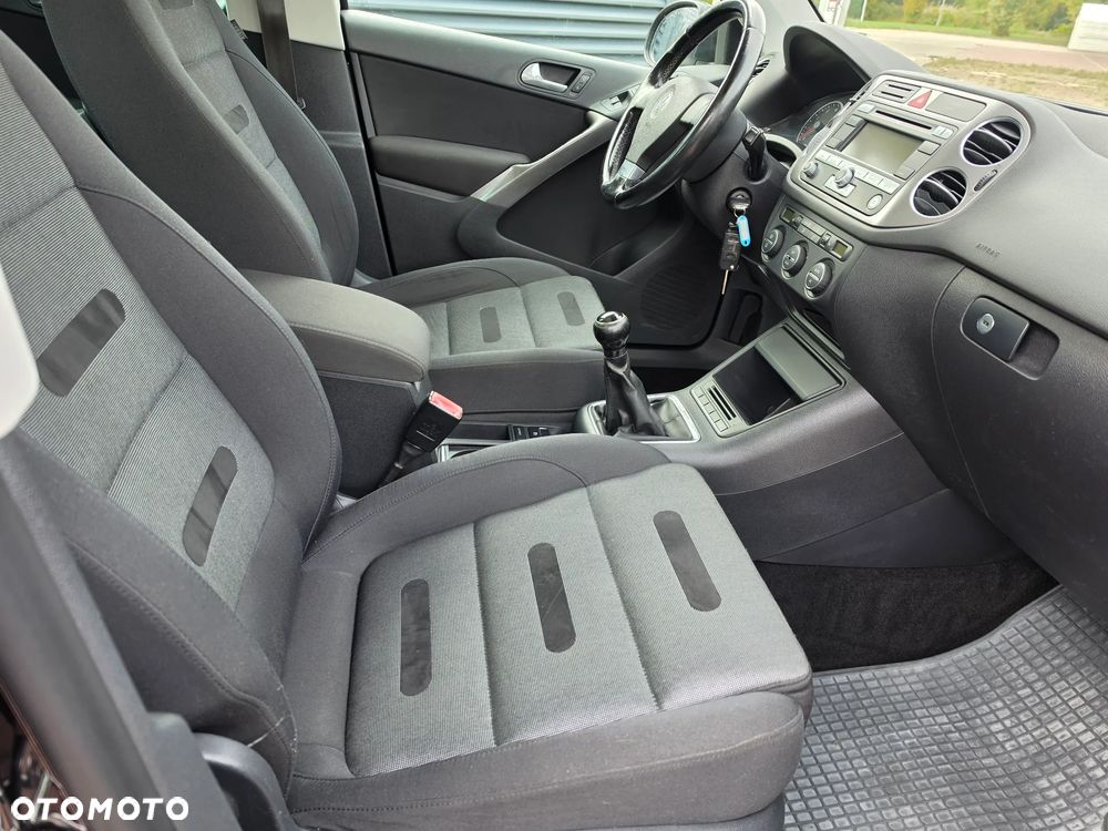 Volkswagen Tiguan 1.4 TSI BlueMotion Technology Lounge Sport & Style - 19