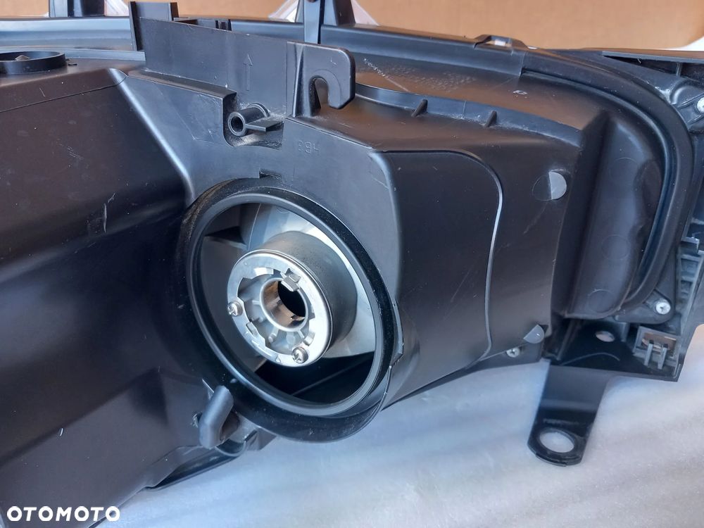 Lampa MAZDA 3 lift 2016- przód/ przednia prawa USA Warszawa Mazowieckie - 20