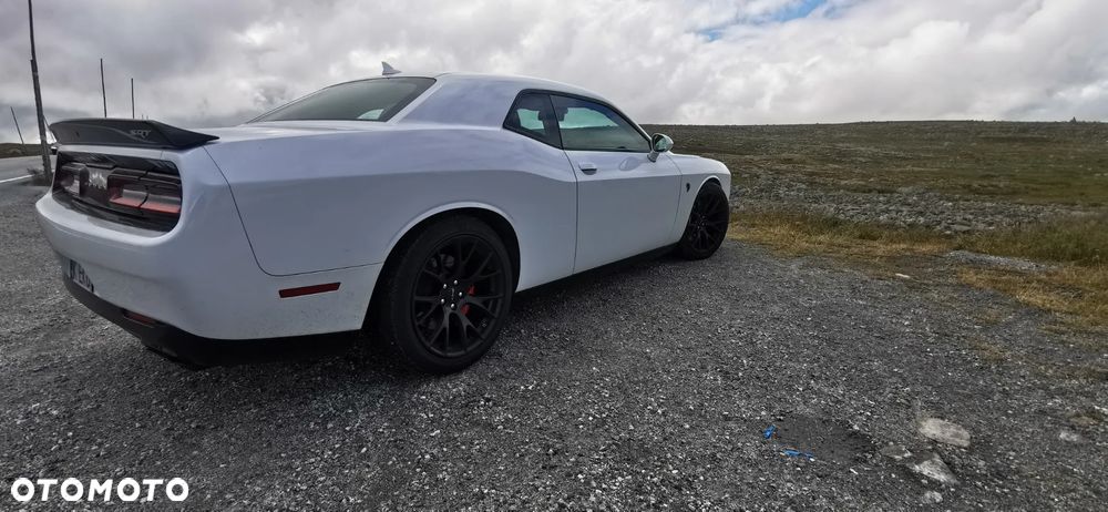 Dodge Challenger Automatik SRT Hellcat - 13