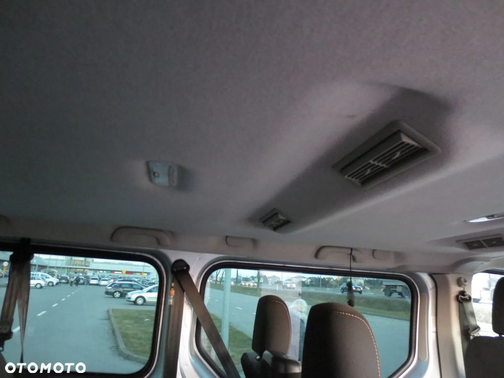 Renault Trafic - 23