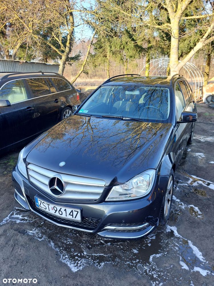 Mercedes-Benz Klasa C 180 CGI Automatik BlueEFFICIENCY - 7