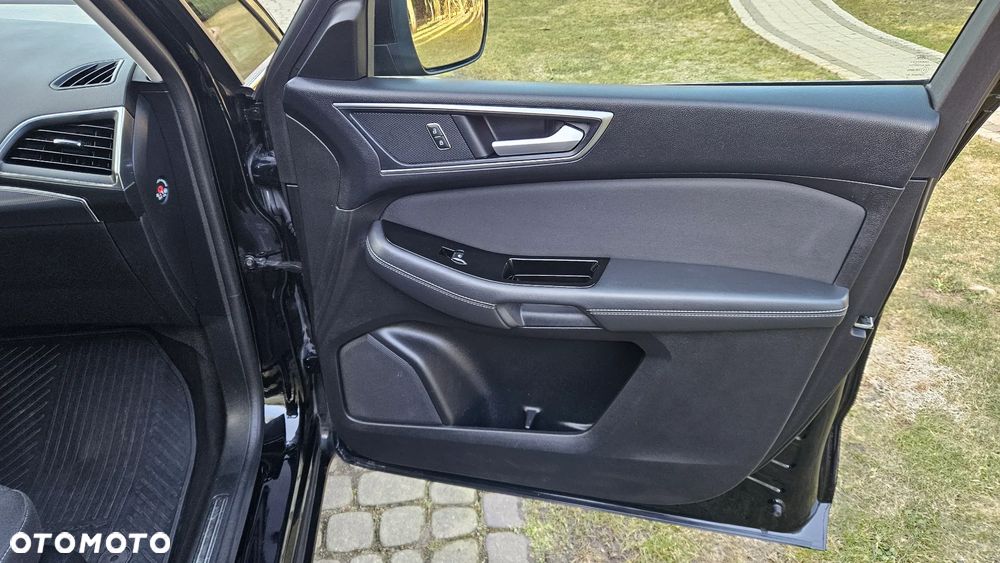 Ford S-Max 2.0 EcoBlue Titanium - 36