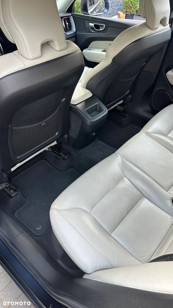 Volvo XC 60 - 23