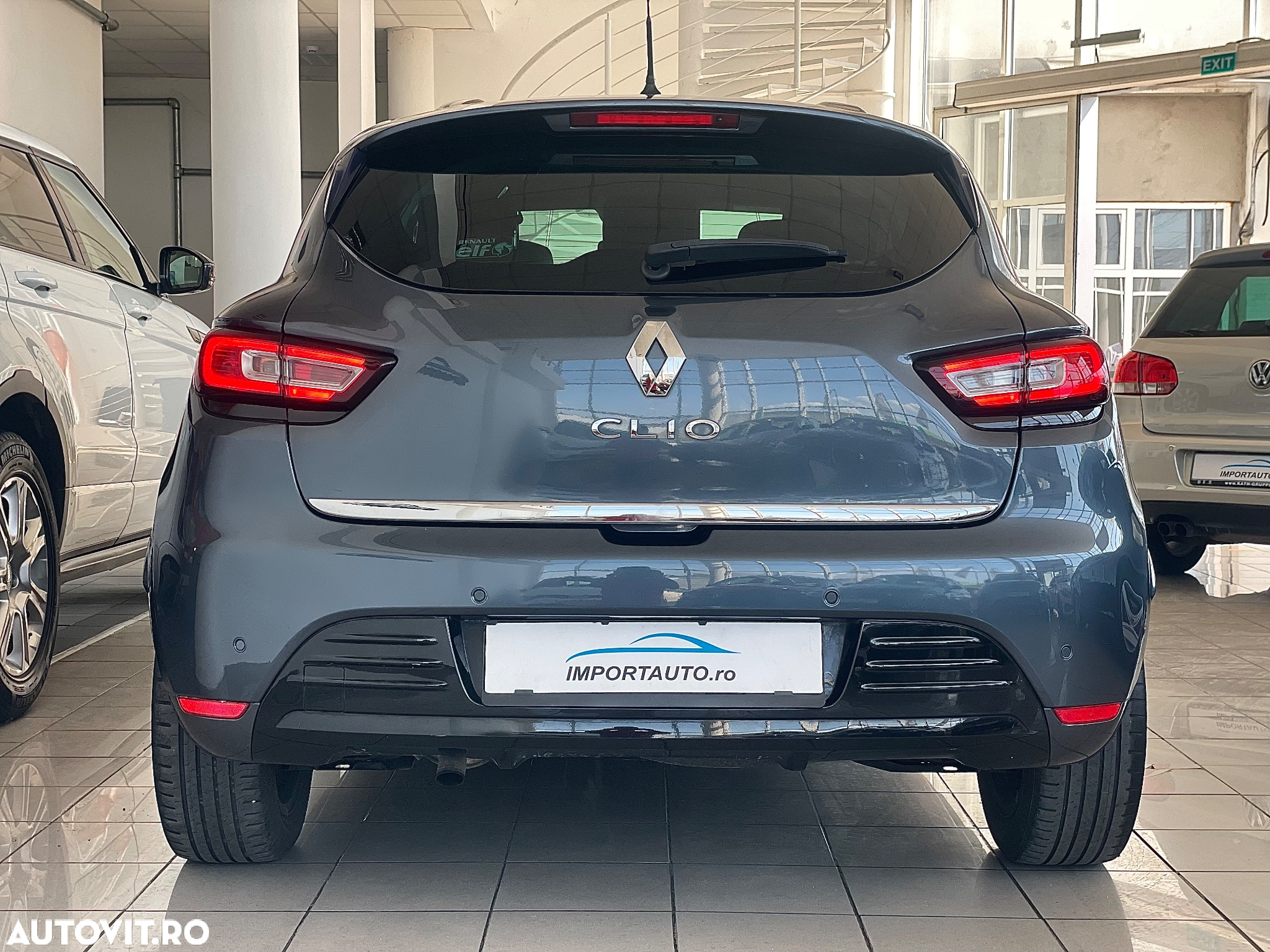 Renault Clio (Energy) TCe 90 Start & Stop INTENS - 6