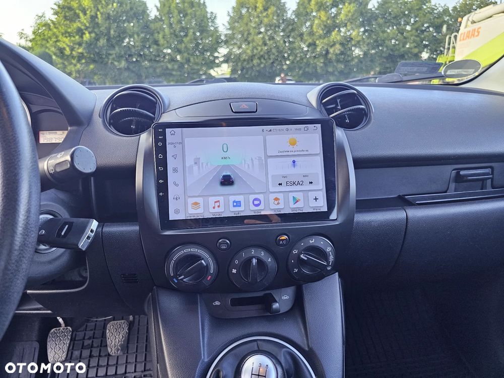 Mazda 2 - 13