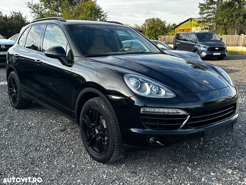 Porsche Cayenne - 2