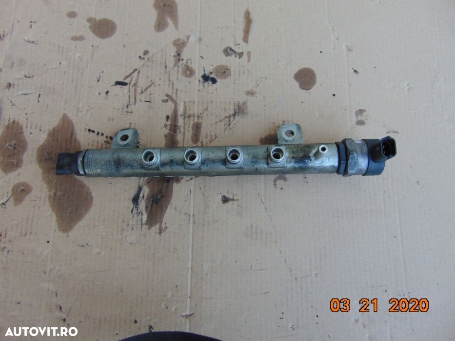 Rampa injectoare Opel 1.9cdti Astra H Vectra C Zafira B Alfa Romeo 1.9 - 1