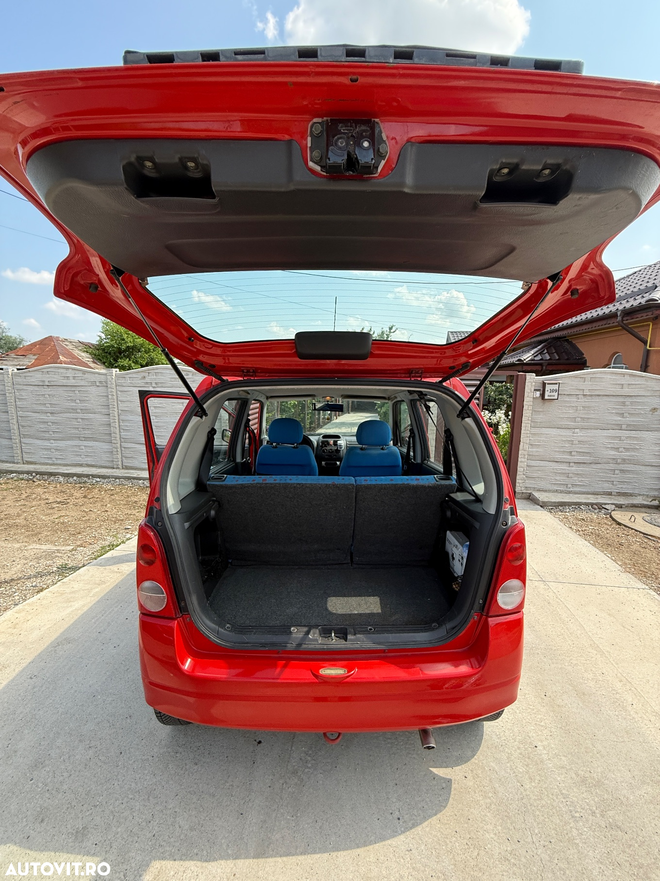 Opel Agila 1.0i Base - 3