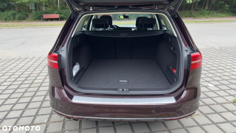 Volkswagen Passat Variant - 24