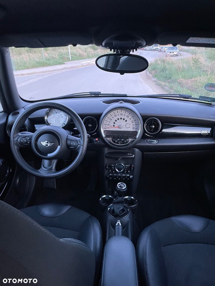 MINI ONE Standard - 15