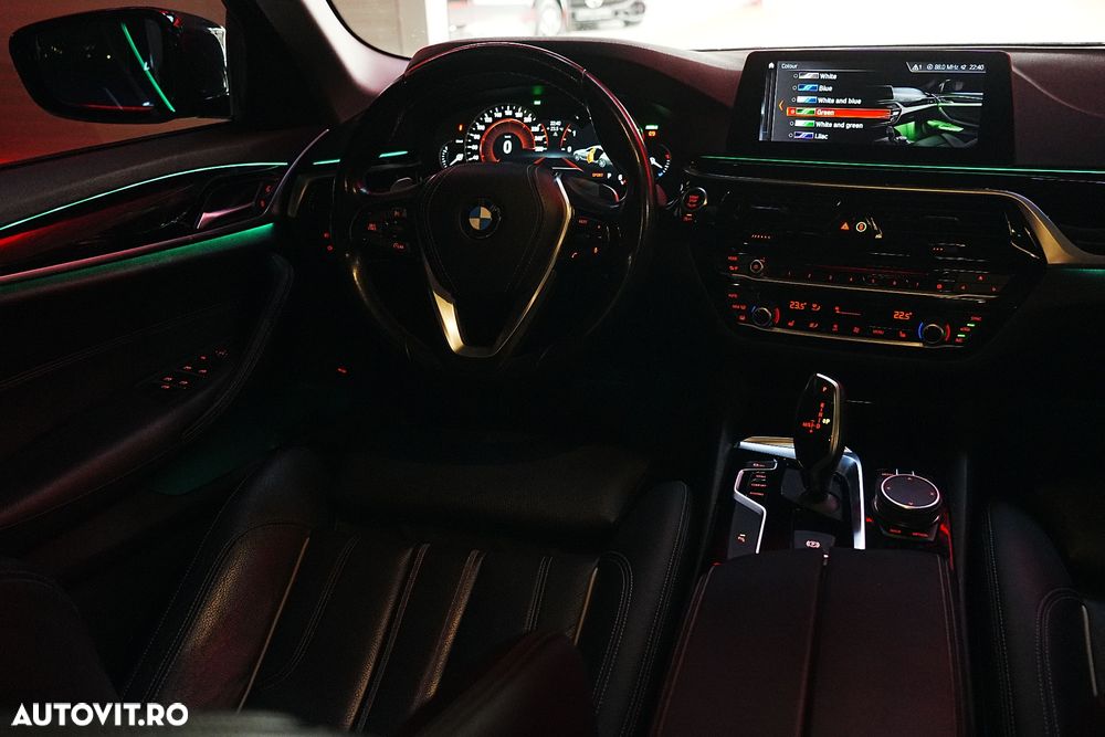 BMW Seria 5 518d AT - 37