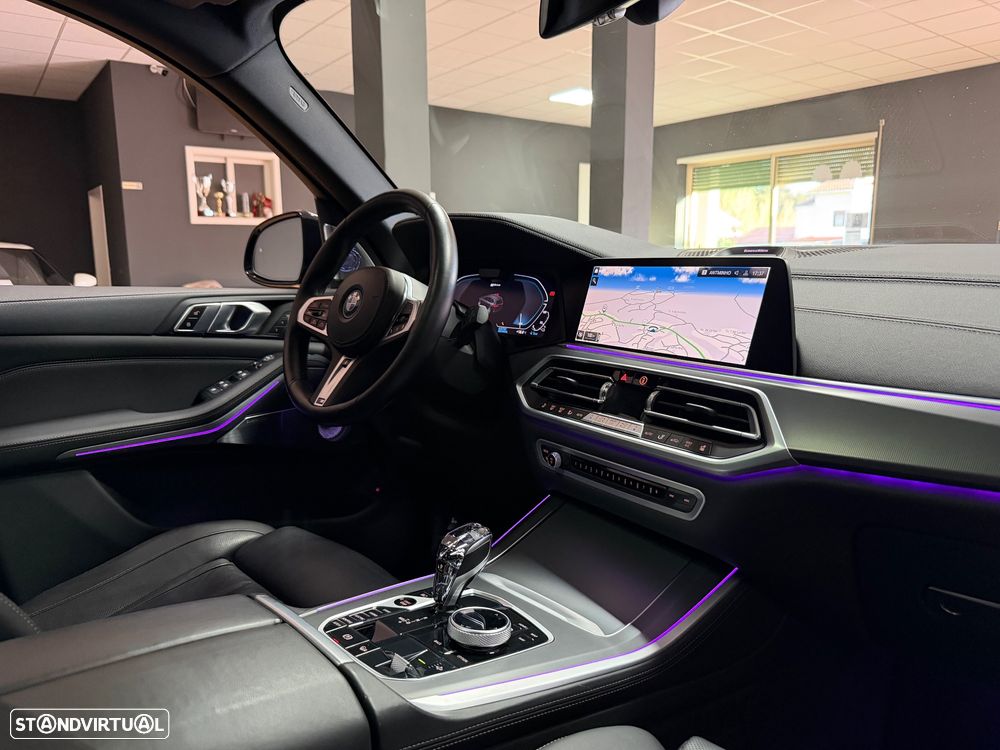 BMW X5 45 e xDrive Pack M - 25