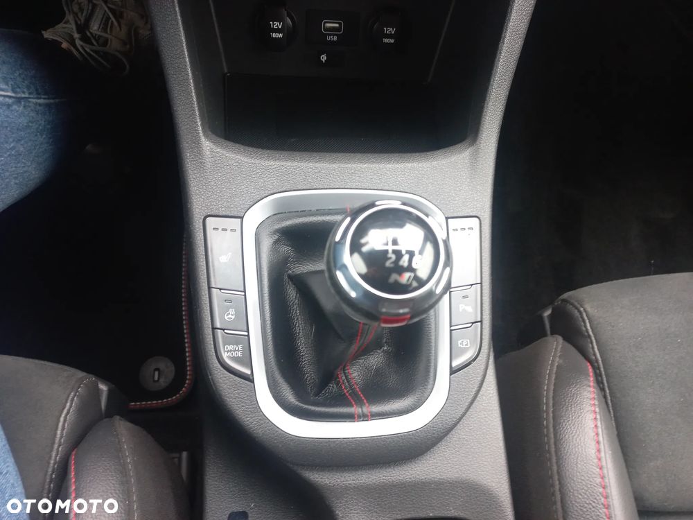 Hyundai i30 1.5 T-GDI 48V-Hybrid N-Line - 27