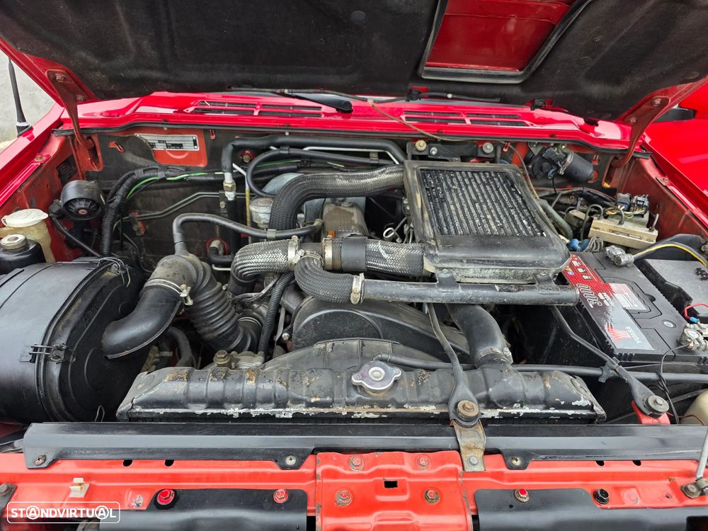 Mitsubishi Pajero 2.5 TDi GLS - 19