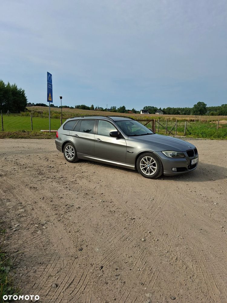 BMW Seria 3 - 10