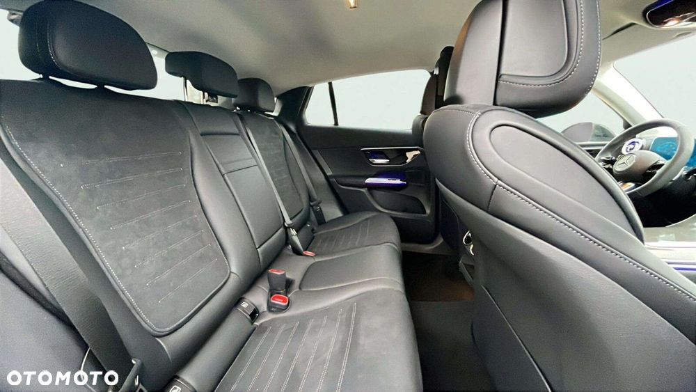 Mercedes-Benz GLC - 20