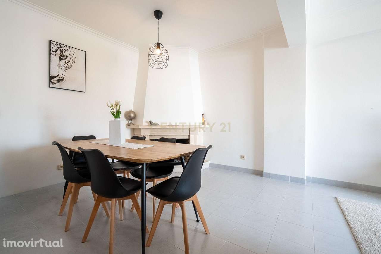 Apartamento T2  95 m² RIO DE MOURO - Grande imagem: 3/32