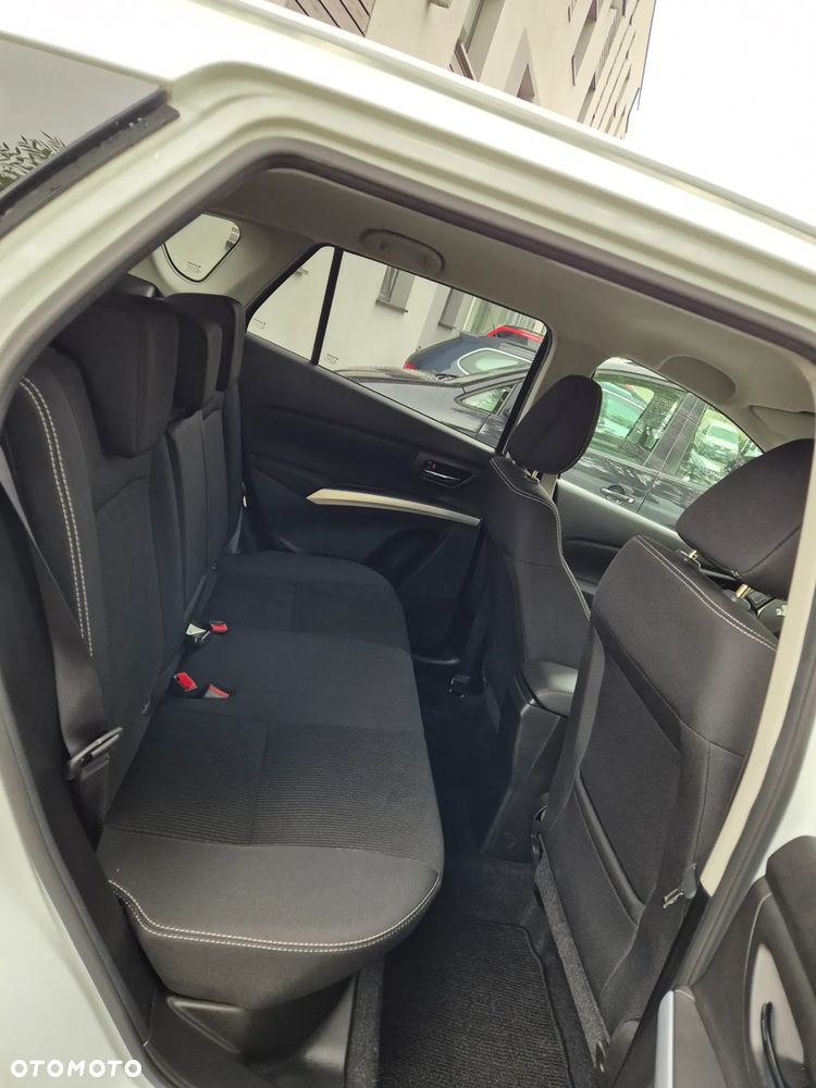 Suzuki SX4 S-Cross 1.4 SHVS Elegance 4WD - 9