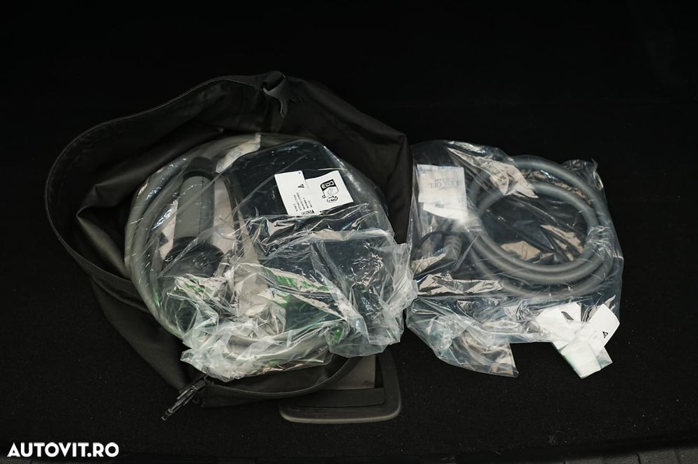 BMW Seria 3 320e AT PHEV - 30