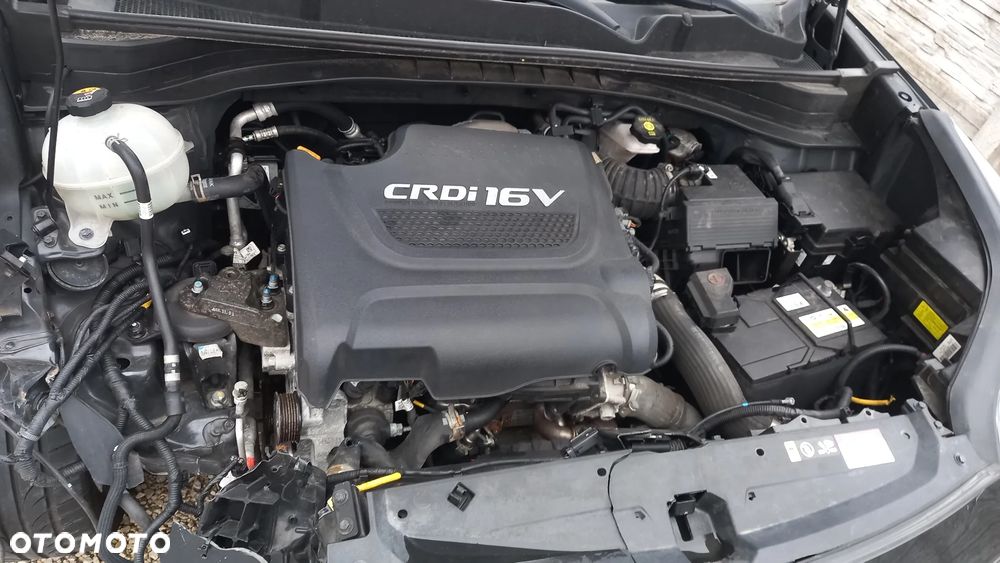 Kia Sportage 2.0 CRDI 4WD Automatik Spirit - 6