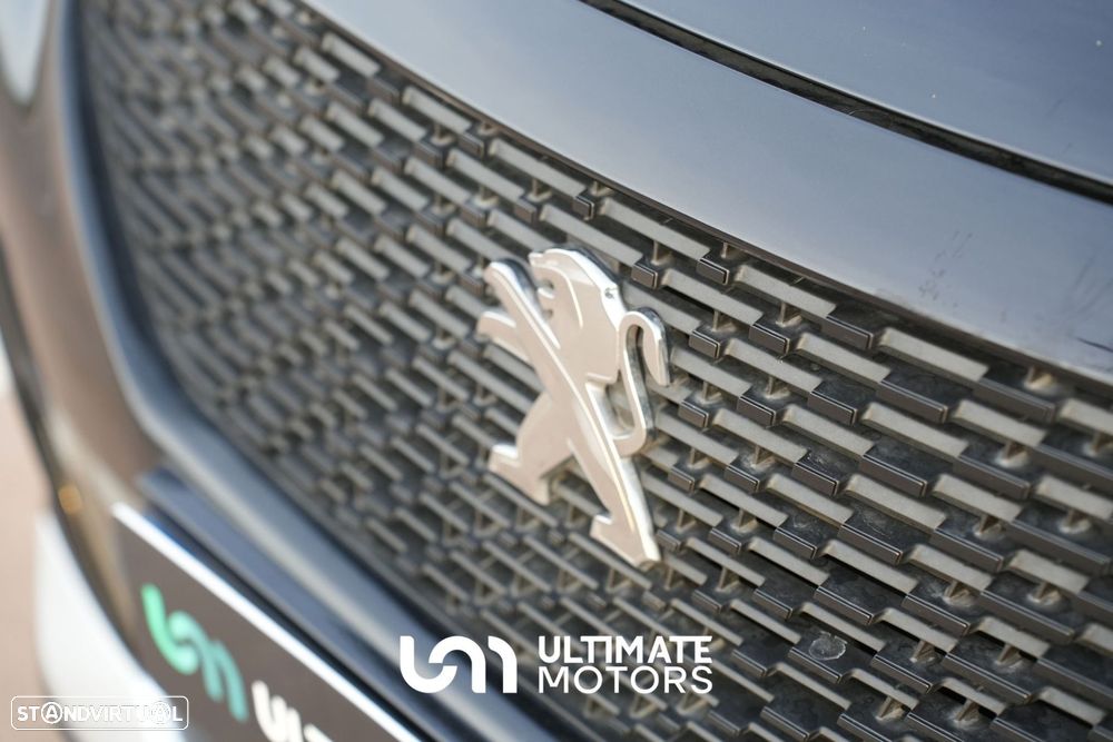 Peugeot e-2008 50 kWh Active Pack - 23